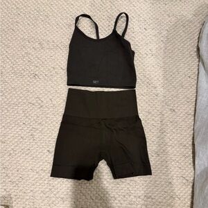 Brown Set Active Set